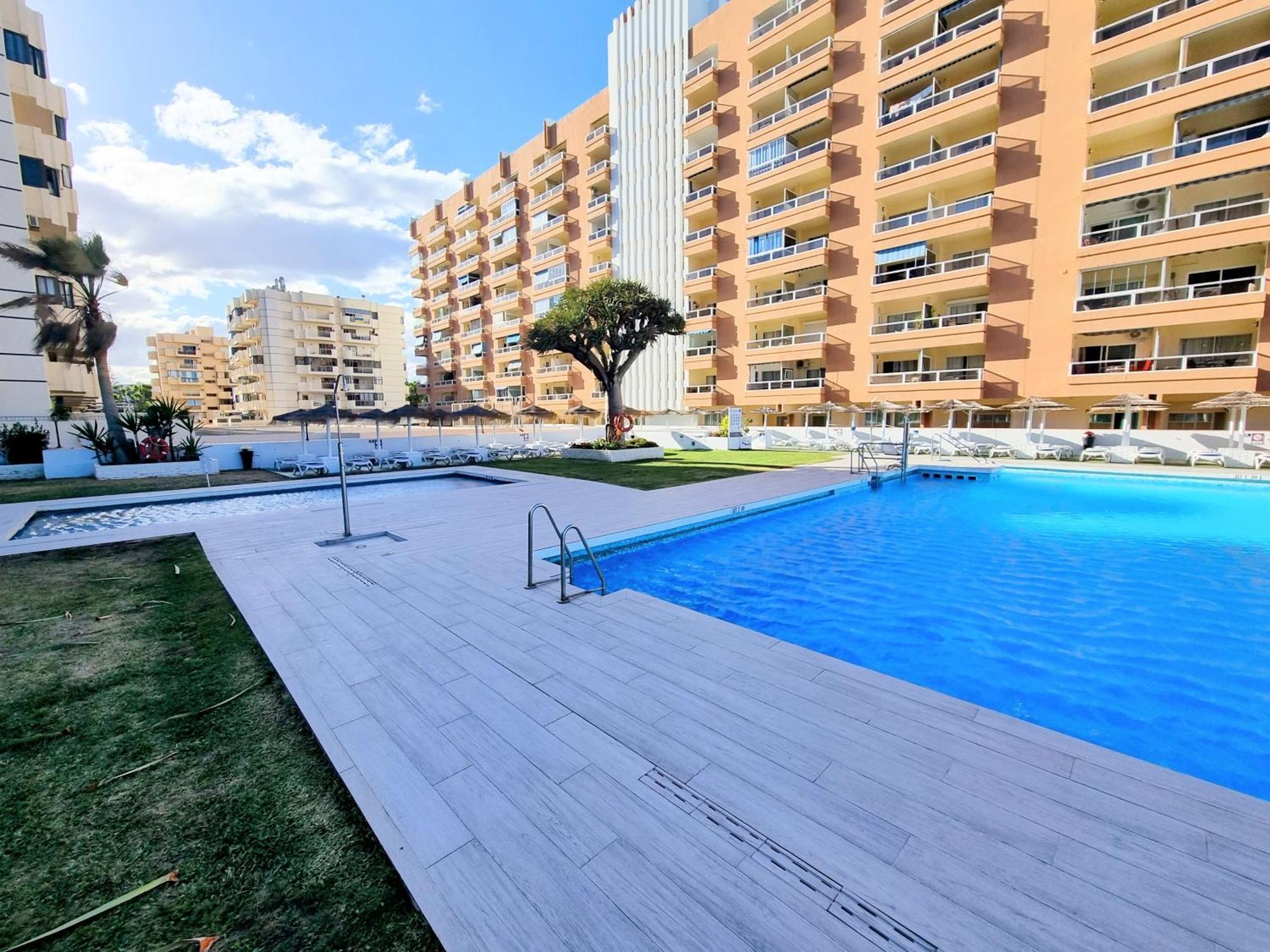 Pyr Beach And Pool Studio I Fuengirola Extérieur photo